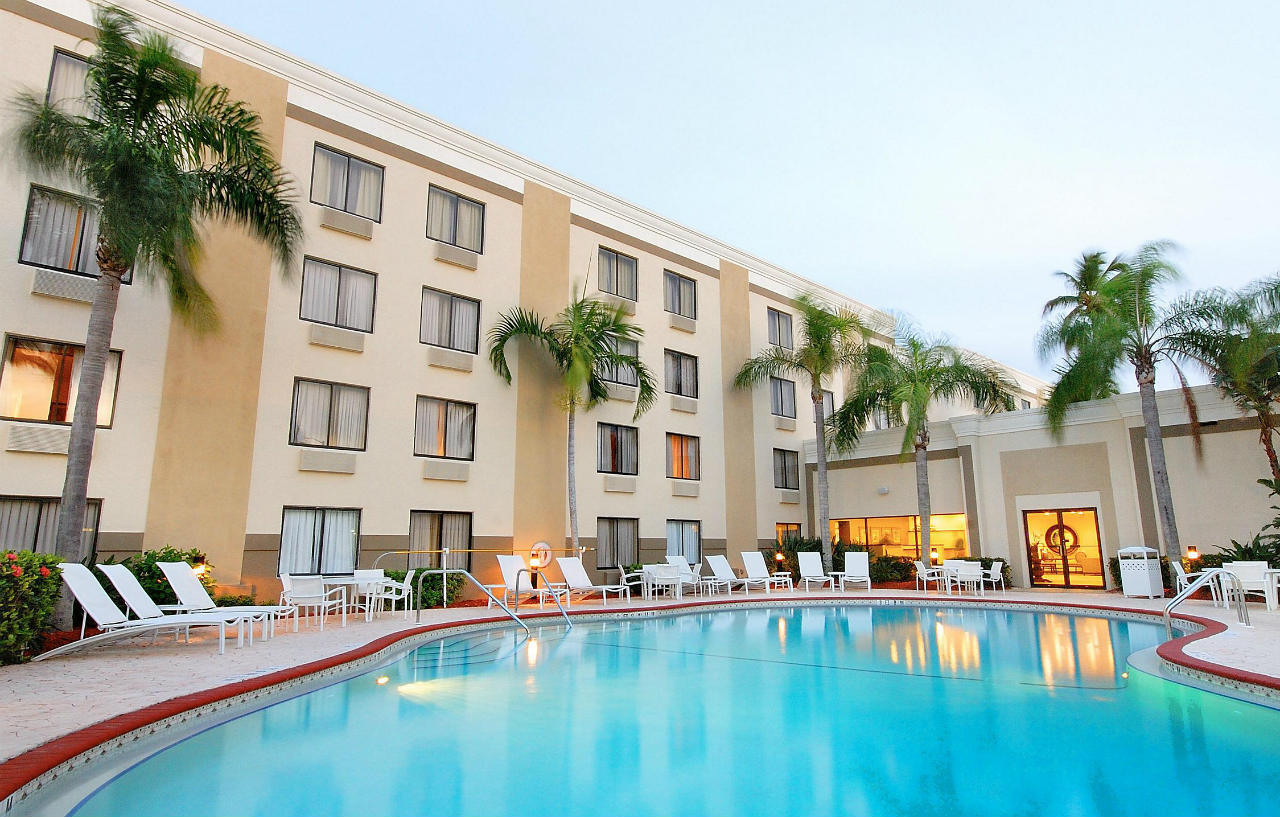 Holiday Inn - Fort Myers - Downtown Area By Ihg Exterior foto